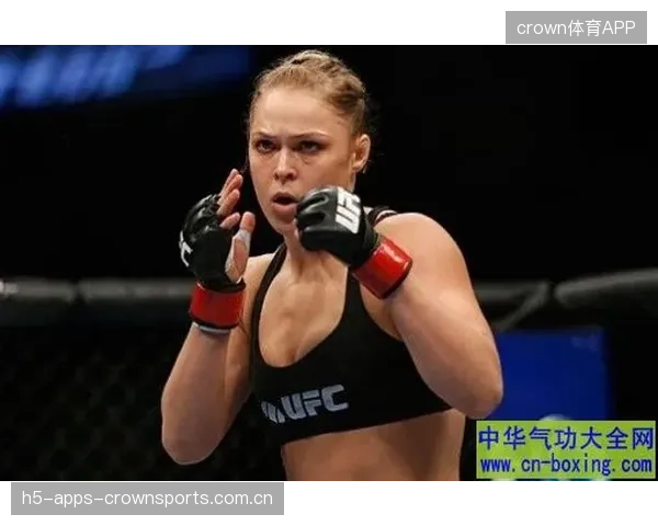 UFC女王一拳定江山,冠军之位无可撼动 UFC女王一拳定江山,冠军之位无可撼动